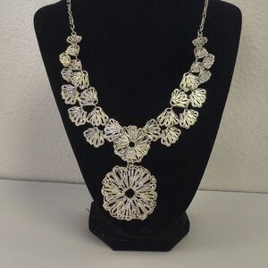 Elegant Silver Floral Necklace